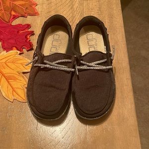 Size 13 Hey dude little girls shoes